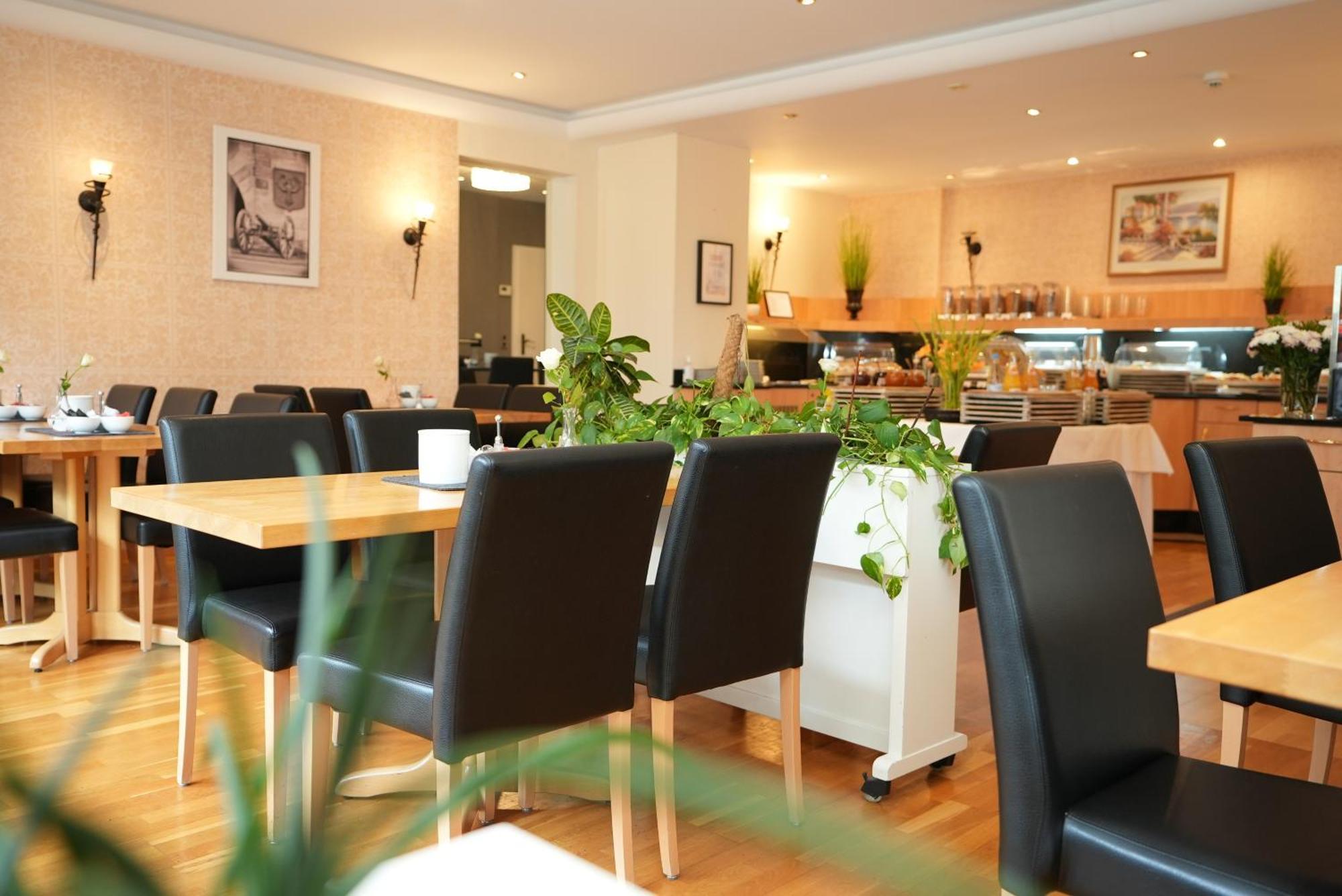 Uno Hotel Posthof סארלואי מראה חיצוני תמונה