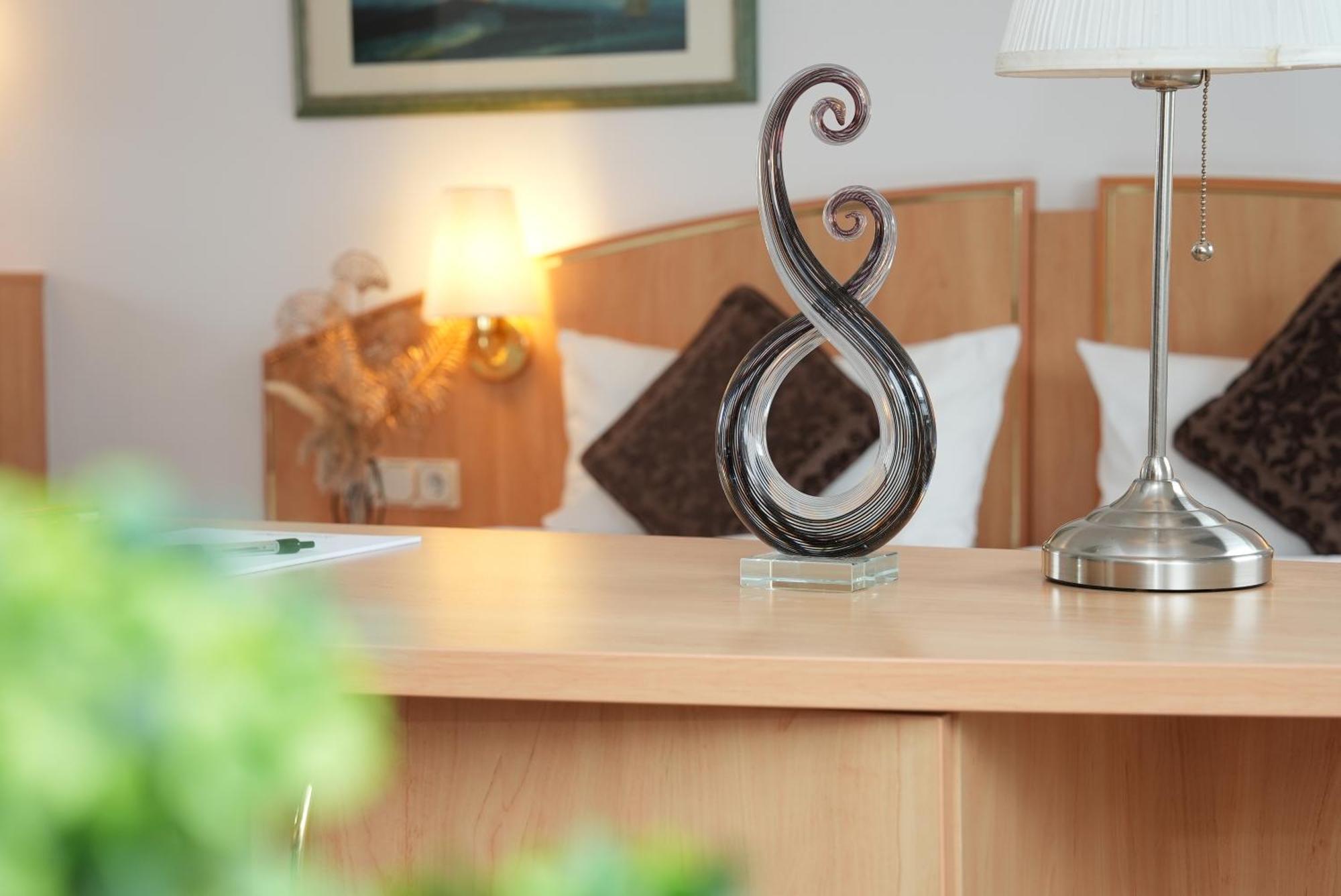 Uno Hotel Posthof סארלואי מראה חיצוני תמונה