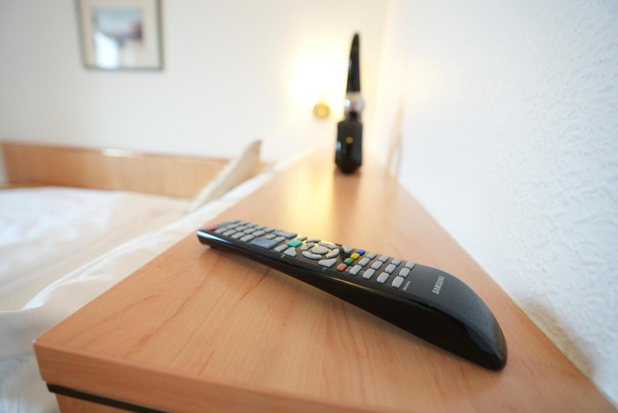 Uno Hotel Posthof סארלואי מראה חיצוני תמונה